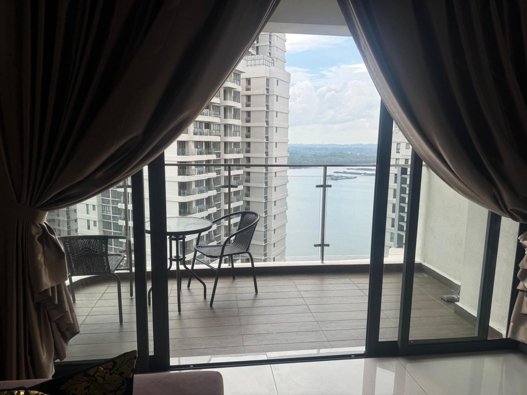 The Seaview Prestige By Onp *