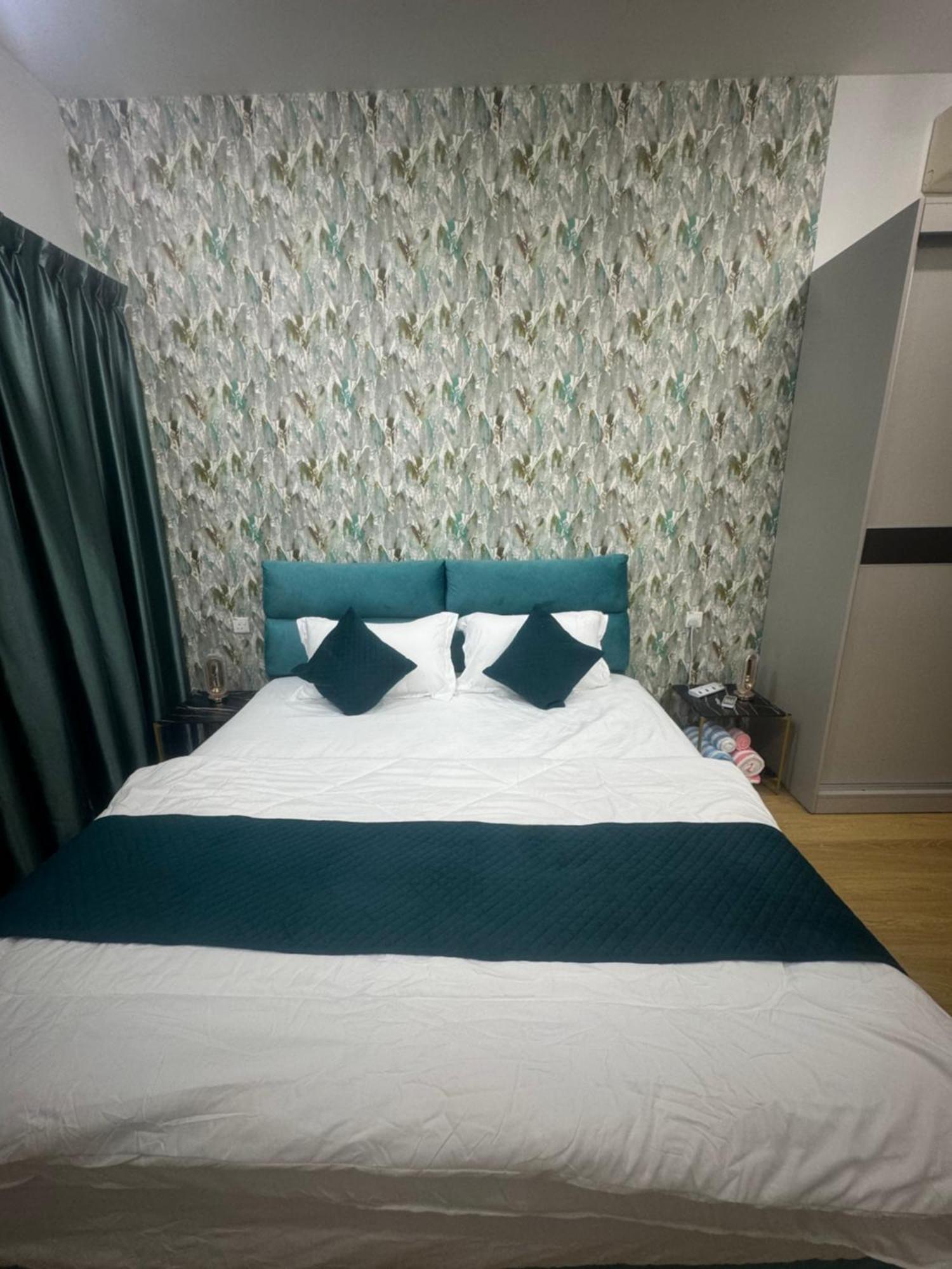 The Seaview Prestige By Onp